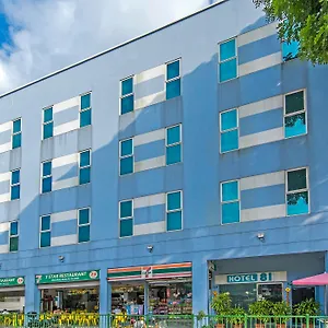 81 Kovan Hotel